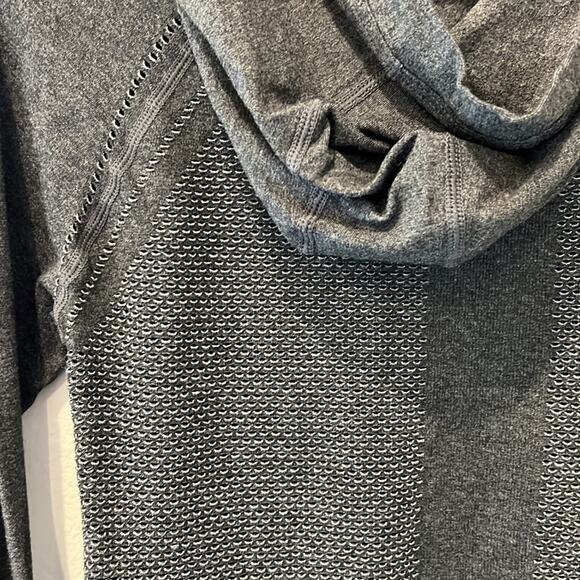 NWT Fabletics Anna Seamless Hoodie | Women’s Small - Picture 6 of 9